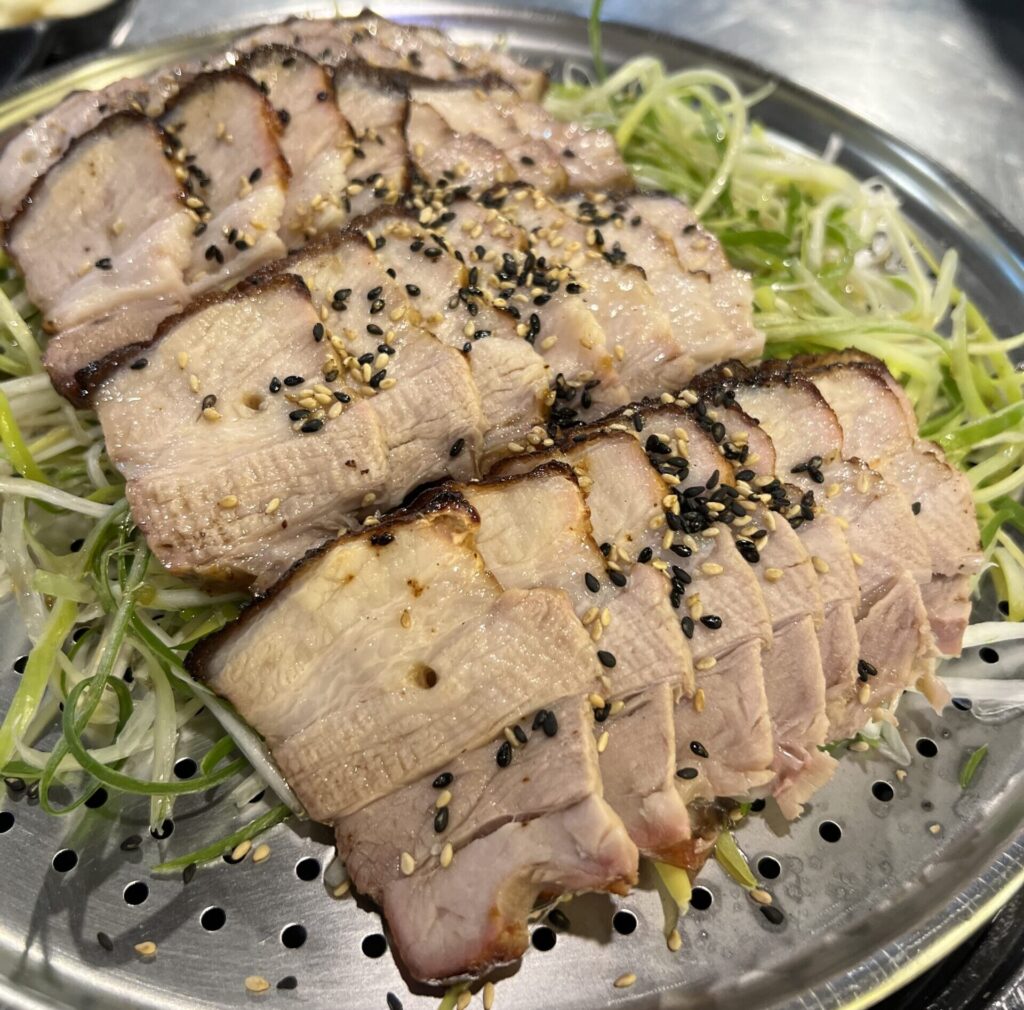 Bossam (Boiled Pork Wraps)