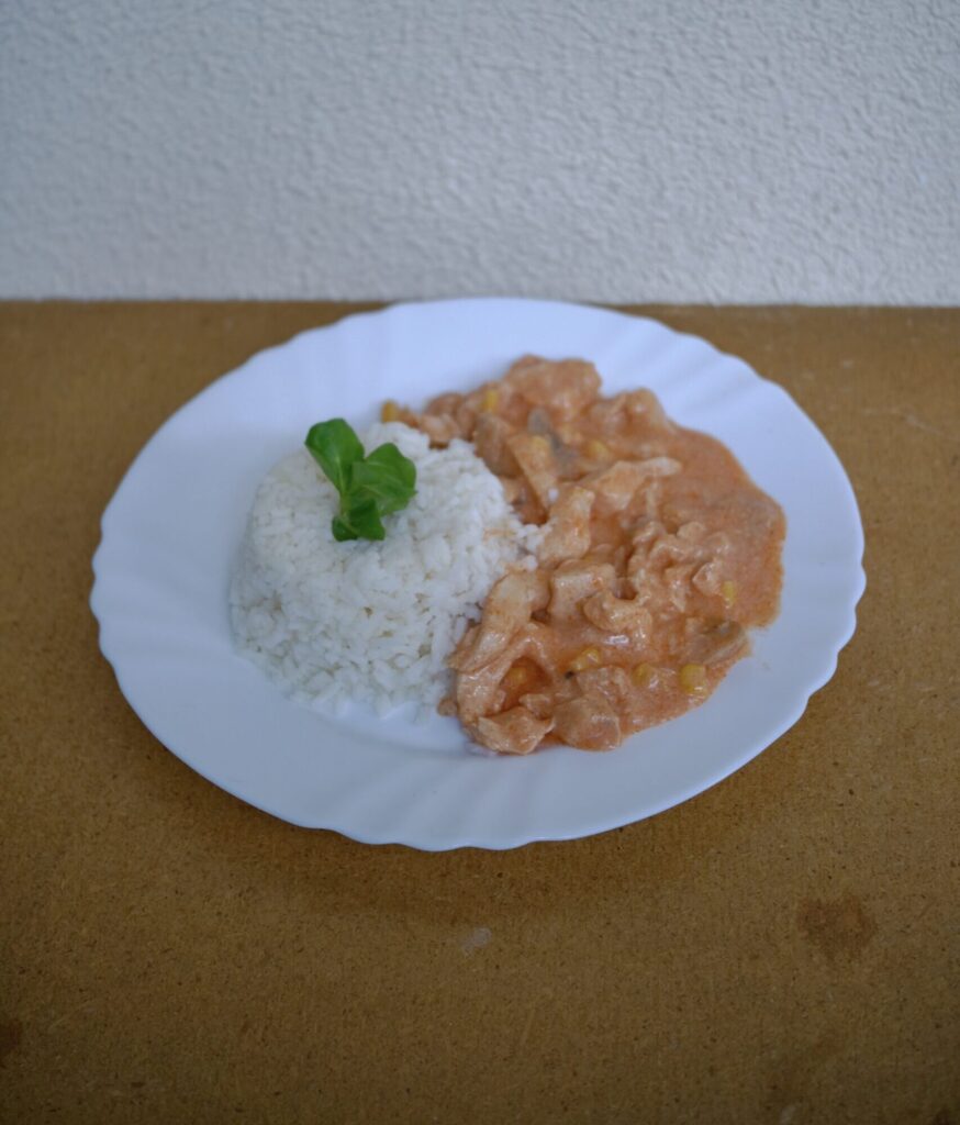 Brazilian Chicken Stroganoff (Estrogonofe de Frango)
